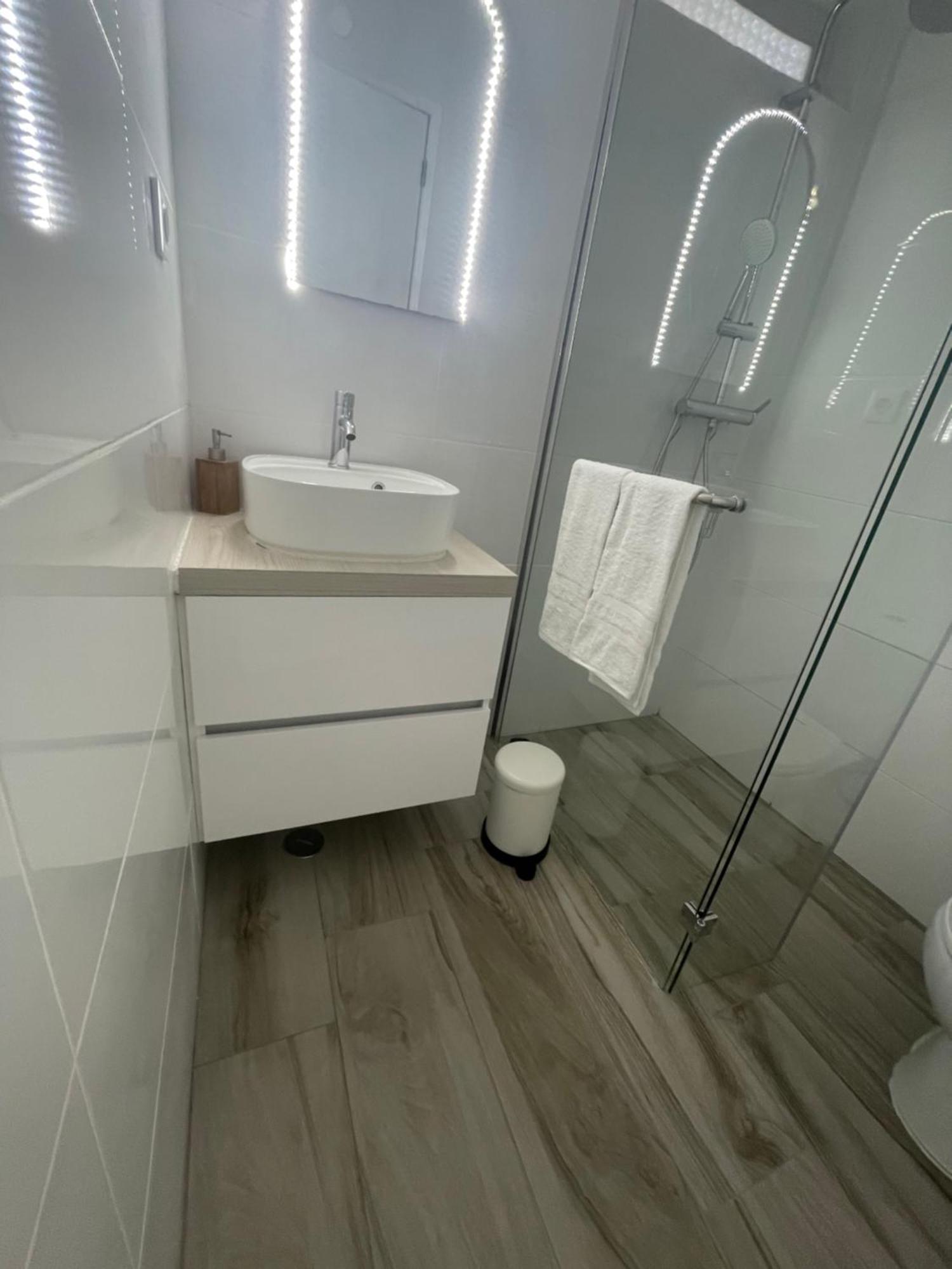 New! Apartment 50 Meters From The Beach Carvoeiro  Kültér fotó